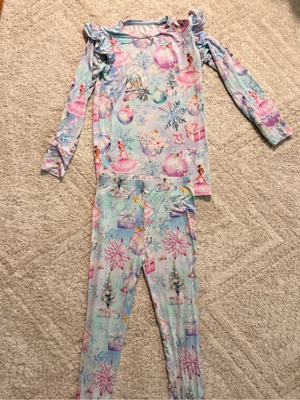 Bums and roses Christmas pajamas